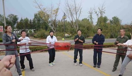 拓展設施訓練打造堅不可摧的團隊