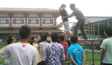 拓展設備訓練上勇于突破自我